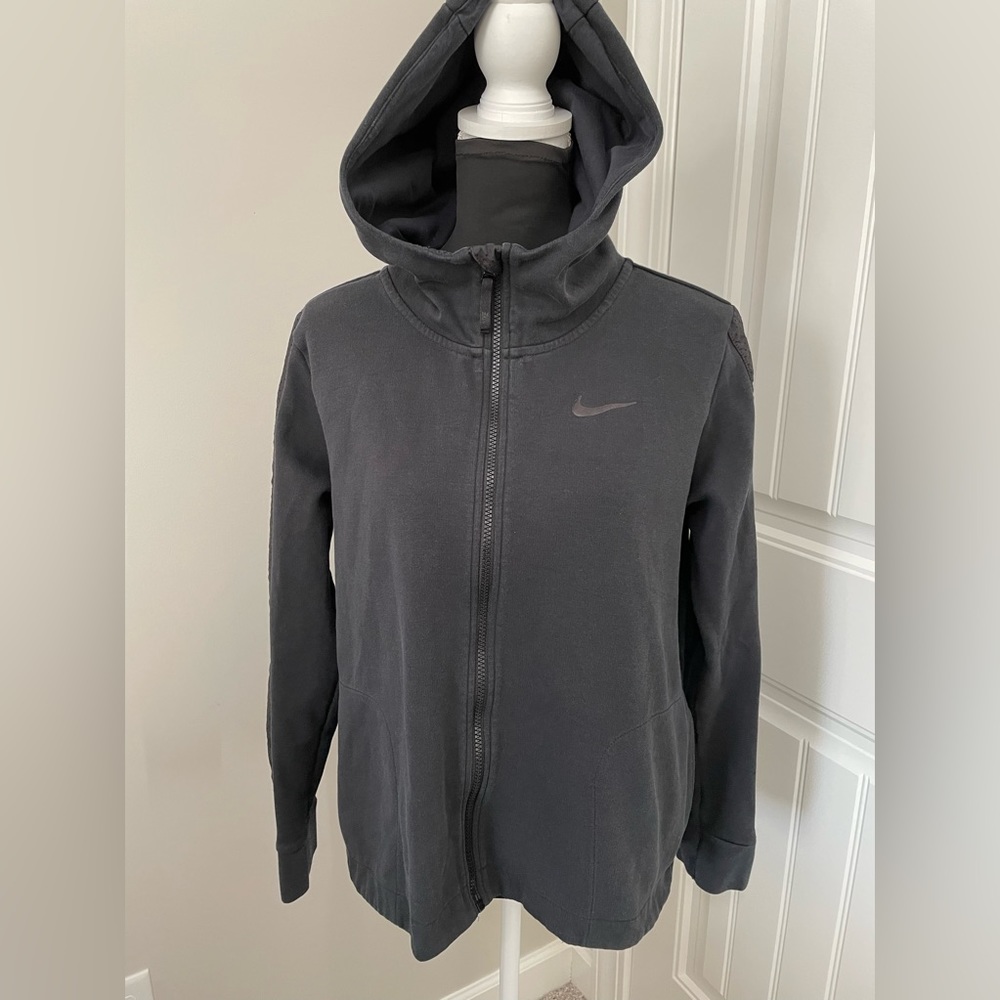 Nike black zip up hoodie sweatshirt jacket, size L, pockets, GUC